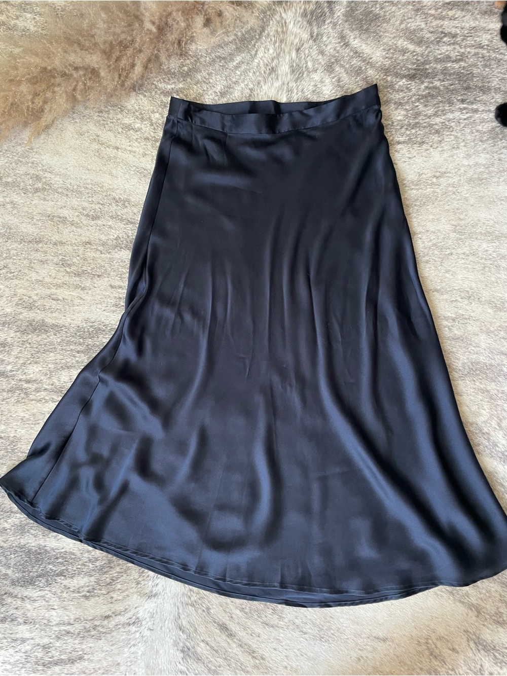 Cynthia Rowley Womens Black Silk Satin A-Line Midi Skirt SZ6 100% silk